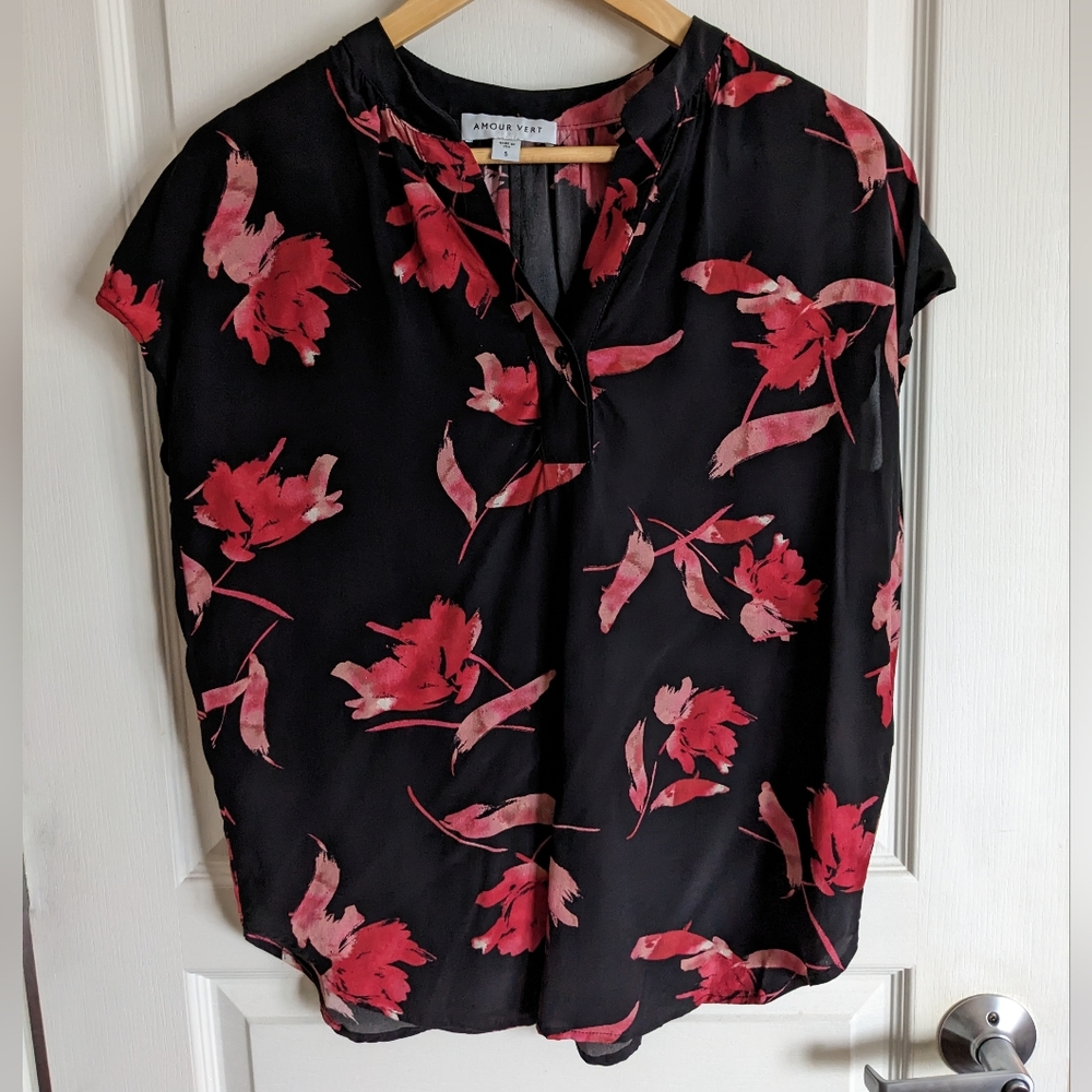Amour Vert Renata 100% Silk Blouse